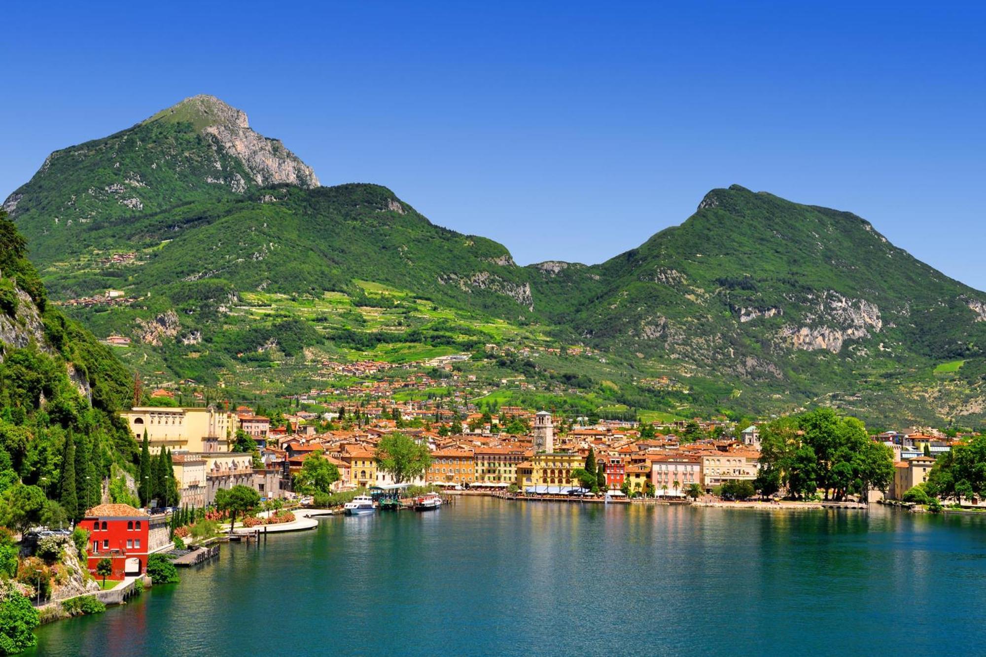 Riva Lago E Spiaggia Apartment 2 - Happy Rentals Екстер'єр фото
